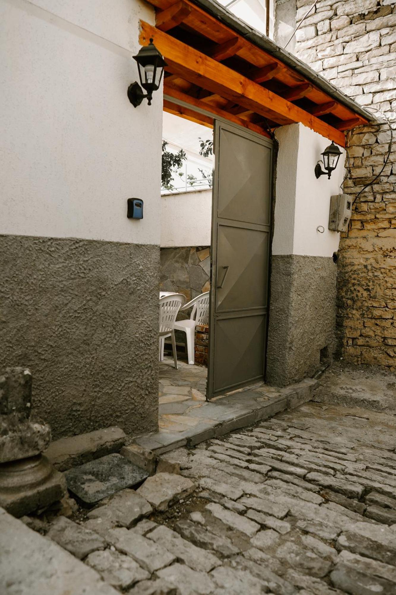 شقة Daors House Gjirokastër المظهر الخارجي الصورة